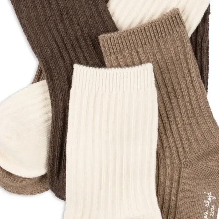 3 pack rib socks - Sand/Hazel/Shitake - Konges Slojd 3 pack rib socks - Sand/Hazel/Shitake - Konges Slojd