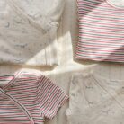 Basic Newborn Body - Stripe Tricolore Petit - Konges Slojd