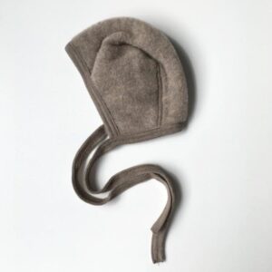 Bonnet - Walnut - Engel