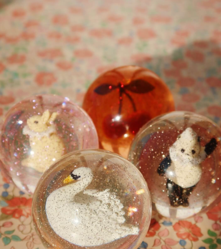 Glitter Bouncing Ball - Swan - Konges Slojd Glitter Bouncing Ball - Swan - Konges Slojd