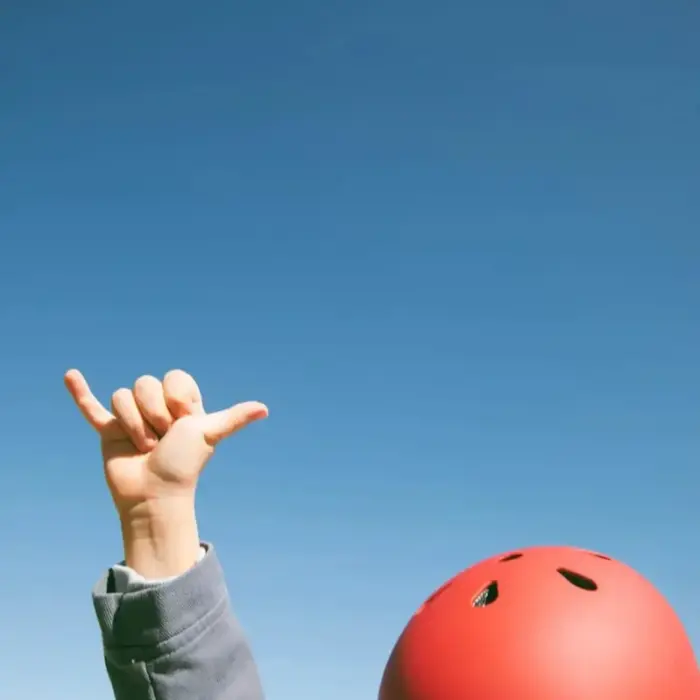 Helm 50/54 - Matte Red - Banwood