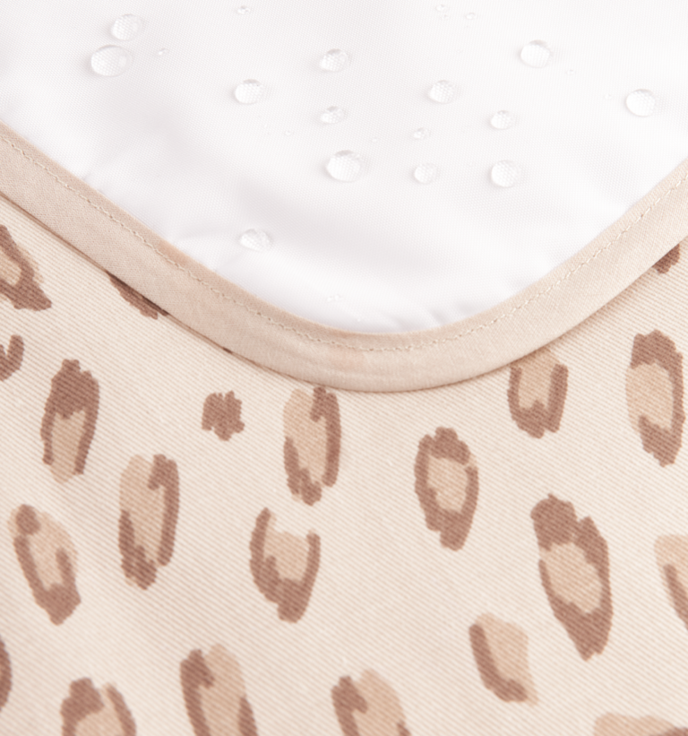 Hyde Park Waterproof Verzorgingsmatje - Leonie Latte - Nobodinoz Hyde Park Waterproof Verzorgingsmatje - Leonie Latte - Nobodinoz