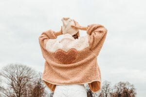 Little Teddy Heart Jacket - Cranberry - Elle & Rapha