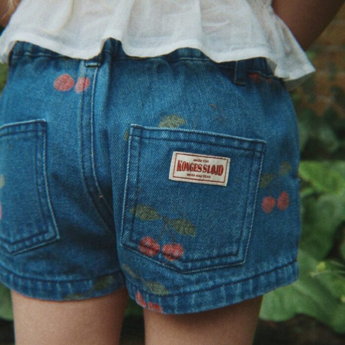 Magot Shorts - Ma Grande Cerise Denim - Konges Slojd