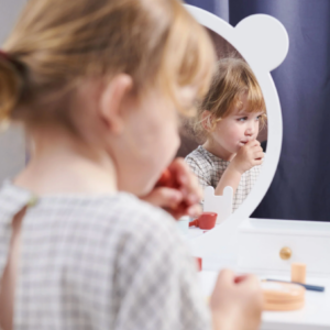Make Up Tafel & Stoeltje - Tender Leaf