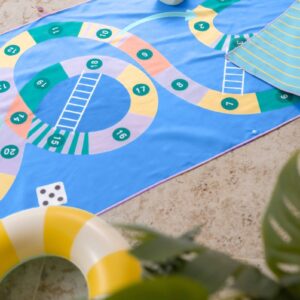 Playtowel M (140 X 70Cm) - Snakes & Ladders - Quut