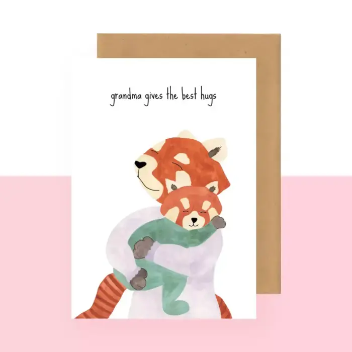 Postkaart - Grandma gives the best hugs - Studio Bertha