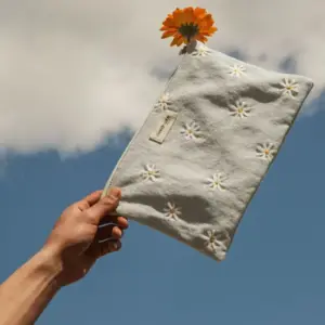 Pouch - Daisies - Rive Droite