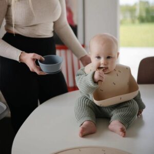 Starter Baby Spoon - Natural/Shifting Sand - Mushie