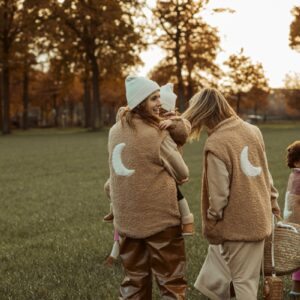 Teddy Moon Vest - Natural - Elle & Rapha