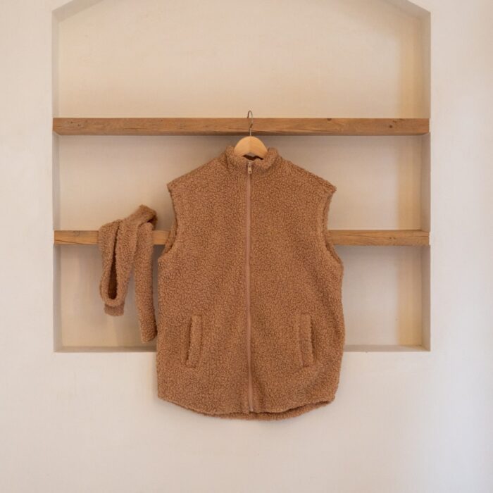 Teddy Moon Vest - Natural - Elle & Rapha