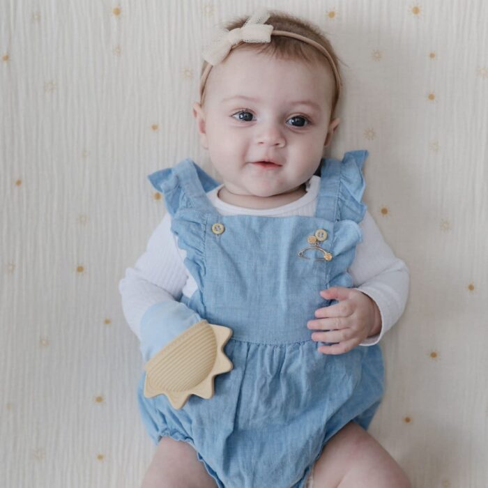 Teething Mitten - Sunshine - Mushie
