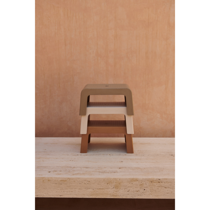 Ulla Step Stool - Oat - Liewood