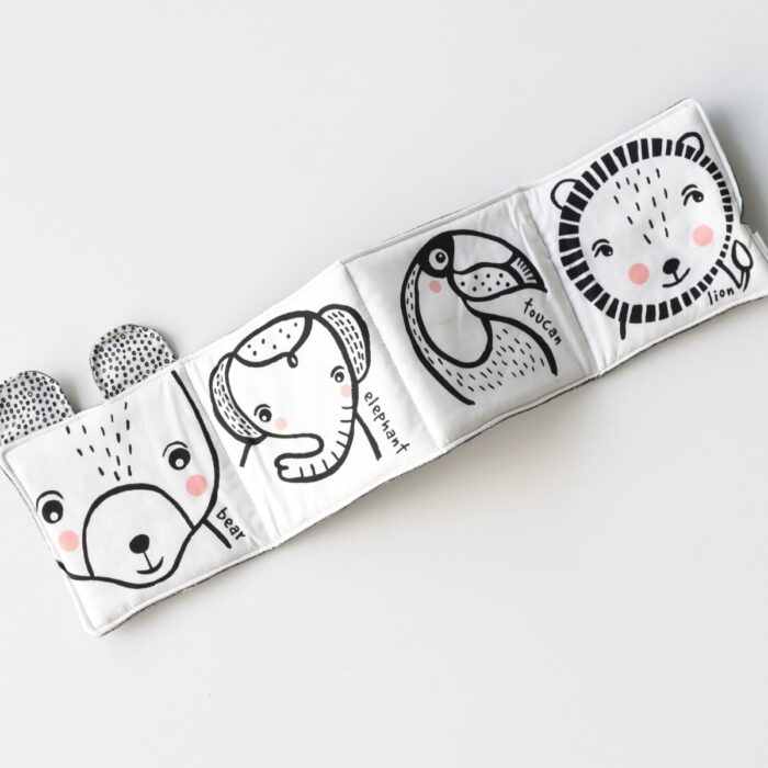 Zacht Boekje - Friendly Faces Wild - Wee Gallery