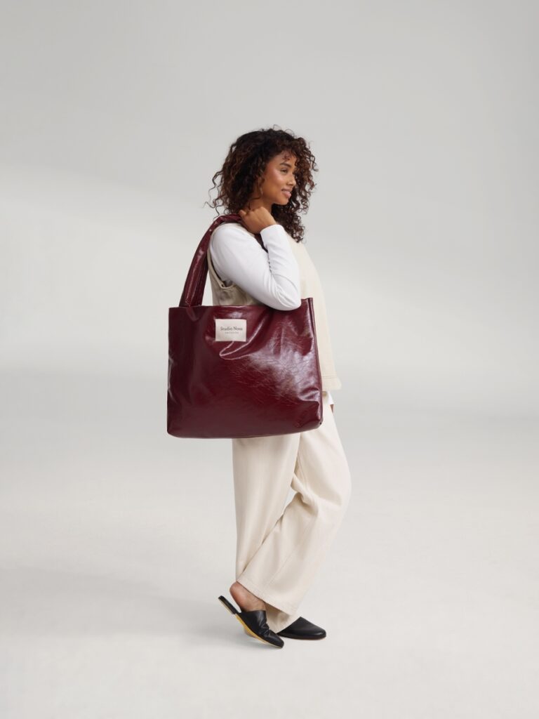 Mom Bag - Burgundy Vegan Leather - Studio Noos