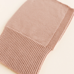 Balaclava Rose - HVID